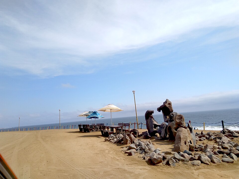 Henties Bay beach with ocean waves and coastal scenery